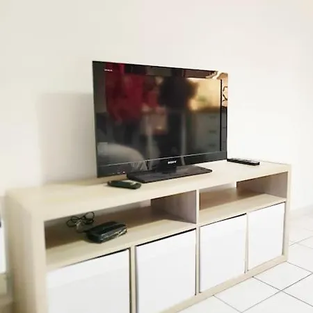 Apartamento T1 Rénové à Nimes